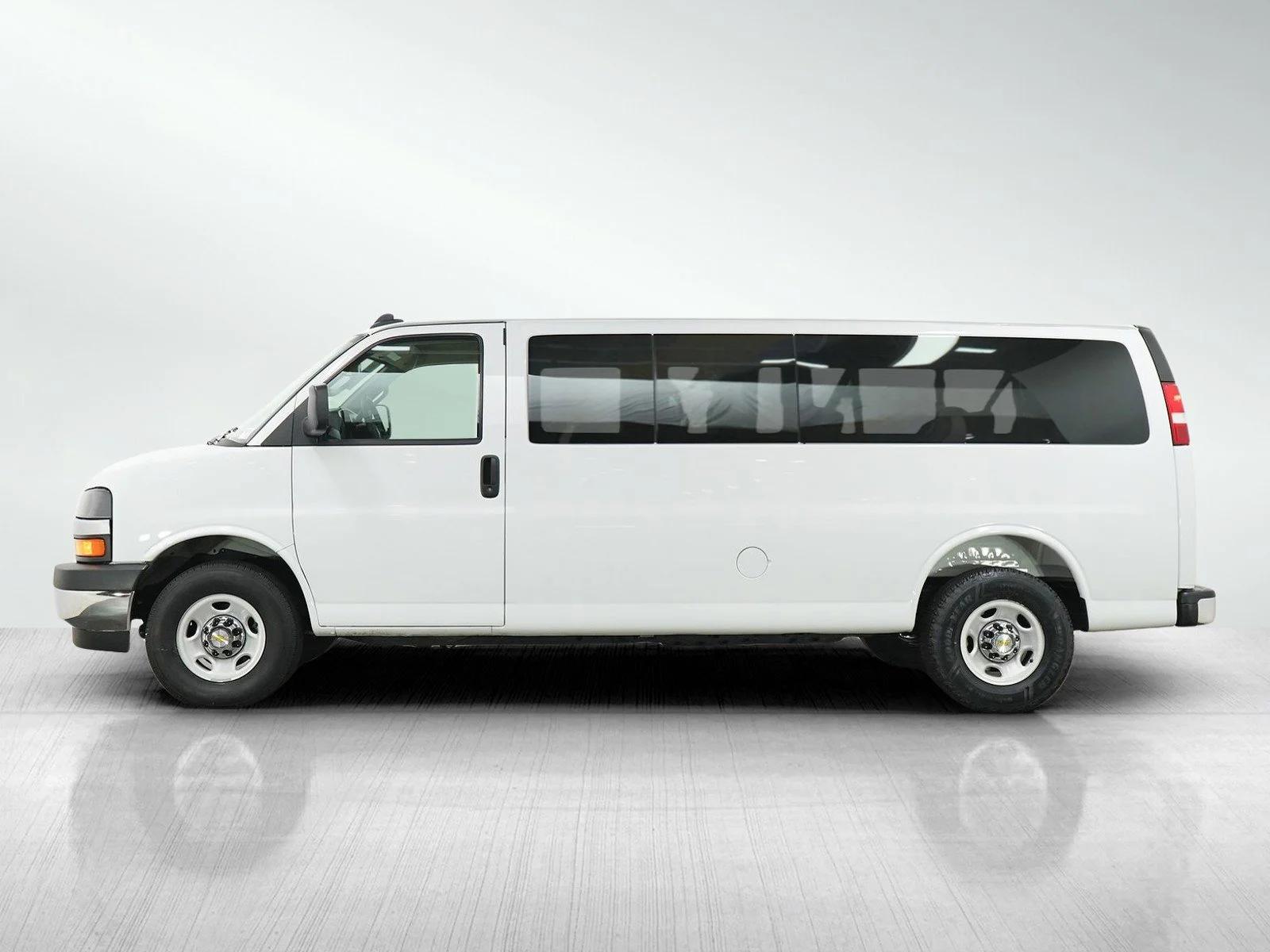 chevrolet express passenger 2025 1GAZGPF73S1163537 image chevrolet express passenger 2025 1GAZGPF73S1163537 image